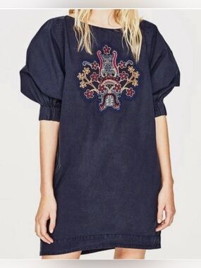 🔵ZARA BoHo Blue Denim Dress With Vibrant Embroidery